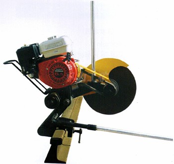 NGJ型內燃鋼軌鋸軌機